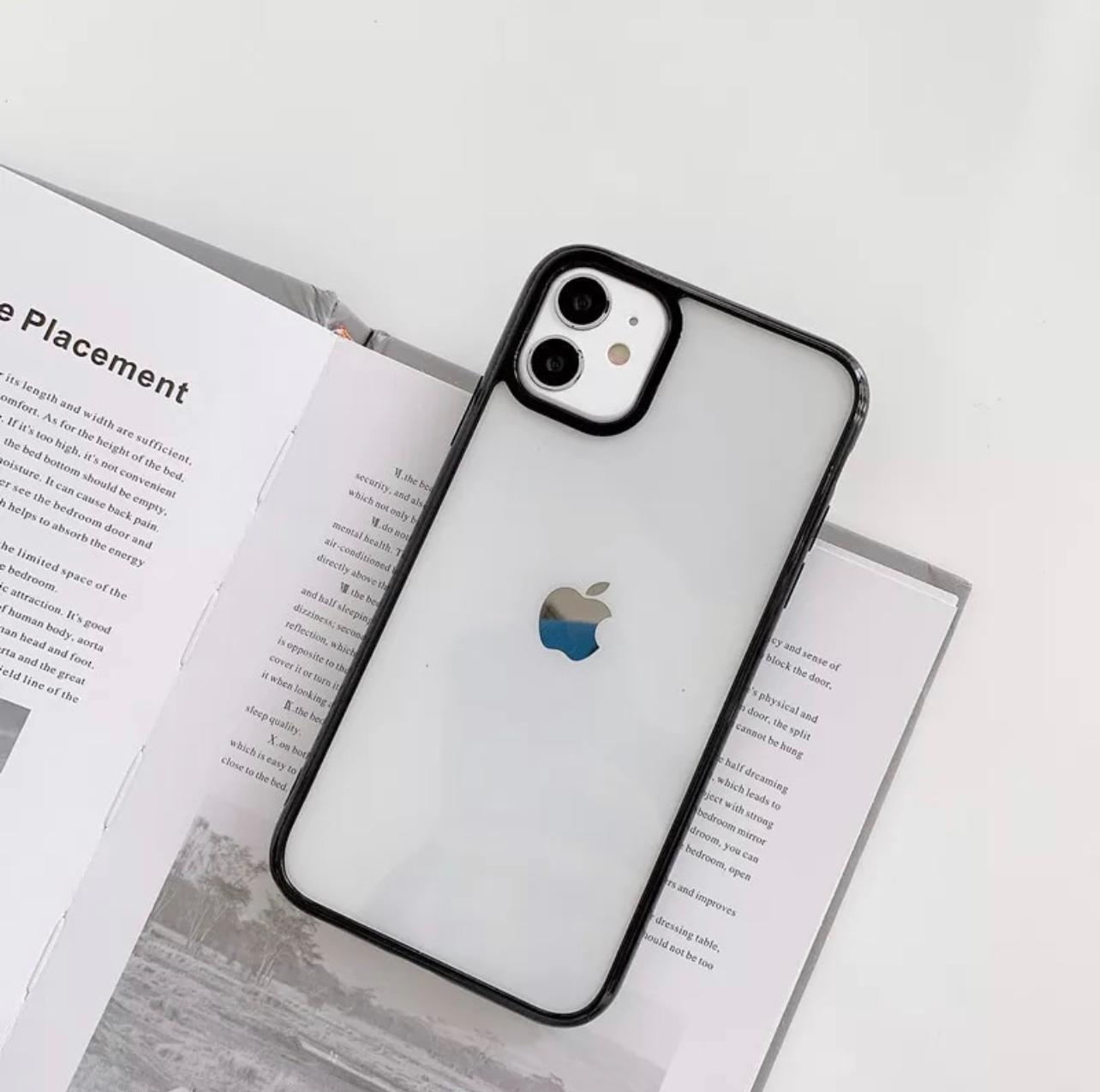 Basic Phone Cases (ab iPhone 12er Reihe)